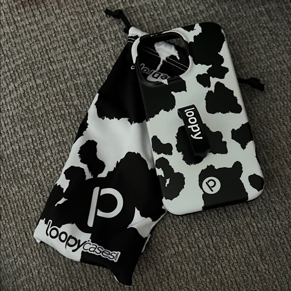 Loopy Case Cow Print iPhone 13pro